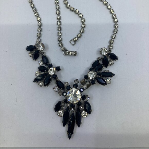 Vtg 1960s black mourning marquise crystal rhinestone necklace - Picture 1 of 2